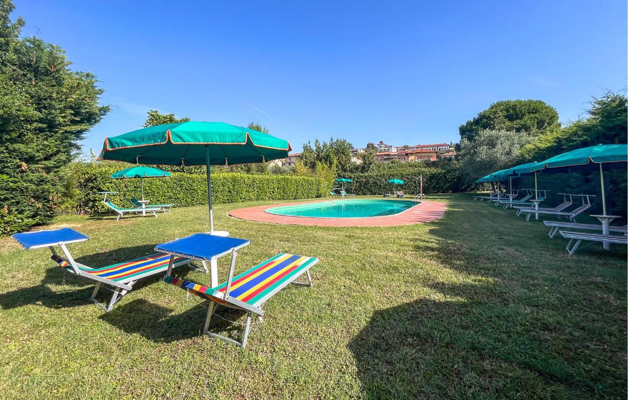 Lovely Apartment In Tuoro Sul Trasimeno With Wifi 外观 照片