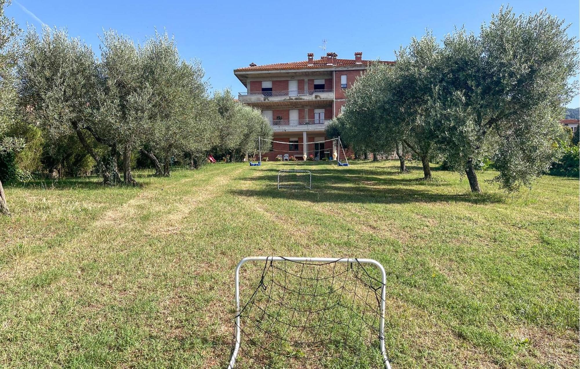Lovely Apartment In Tuoro Sul Trasimeno With Wifi 外观 照片